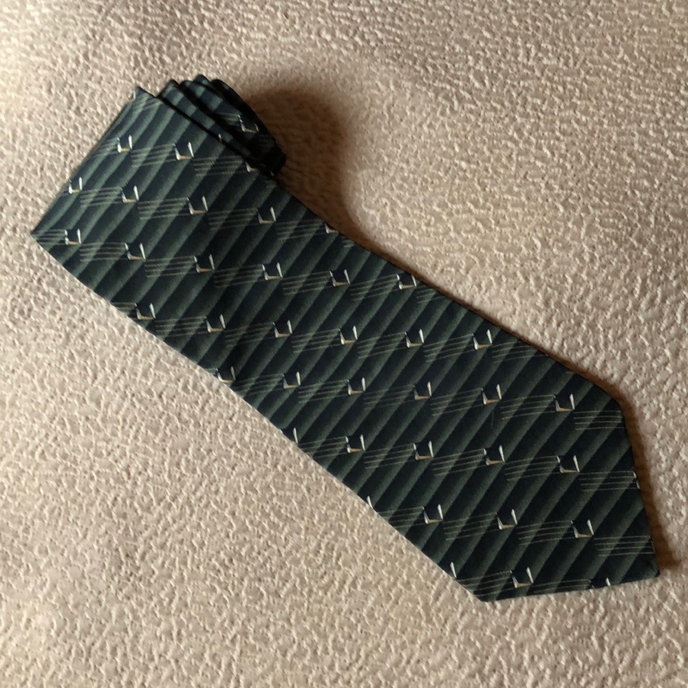 Bill Blass Signature green silk necktie